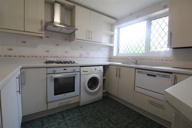 Bungalow to rent in Park Rd, Fulwood, Preston