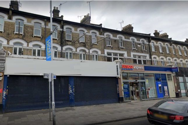Retail premises to let in Cranbrook Road, Ilford