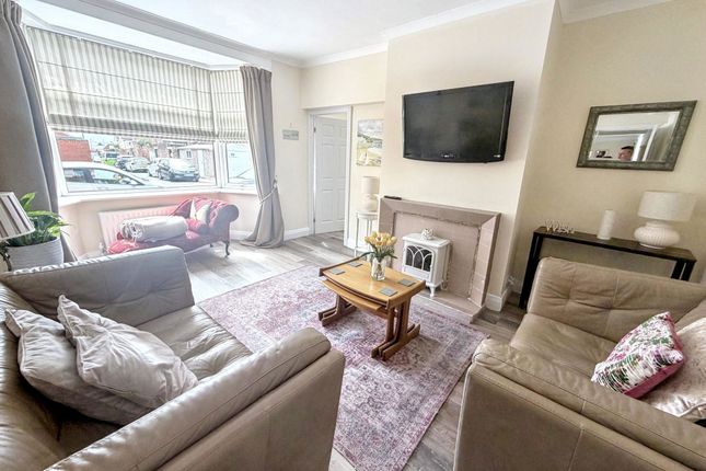 4, Alma Place, Whitley Bay photo 2