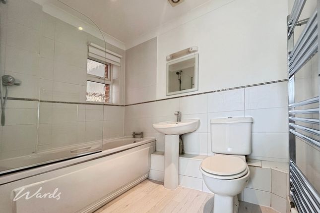 Flat 4, St Johns Place, St Johns Road, Whitstable photo 4