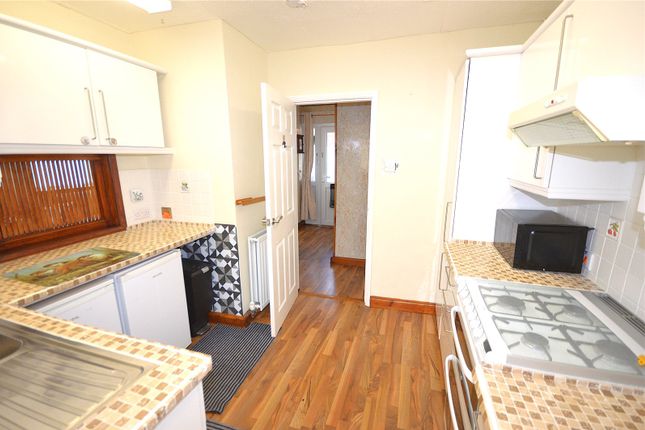 3, Brynwood Drive, Powys photo 4