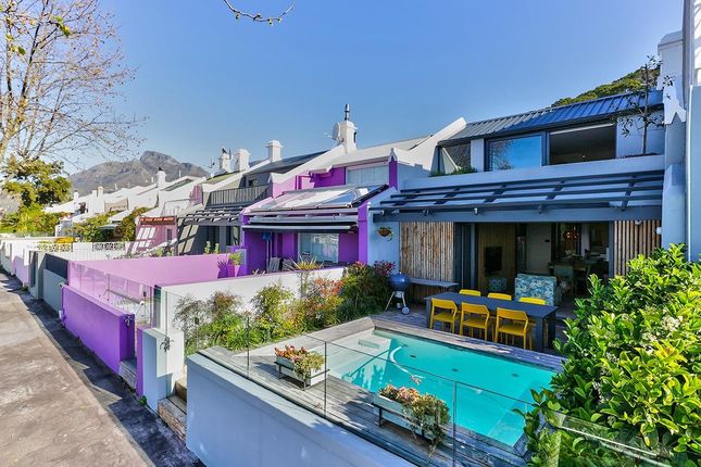 Detached house for sale in Loader Street, Cape Town, South Africa