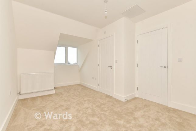 3-bed semi-detached on The Burmarsh, Boundary Road, Hythe, £400,000