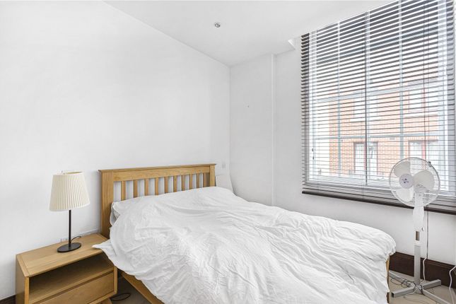 Flat to rent in Carthusian Street, London