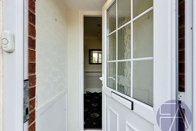 6, Granby Close, Southport photo 2