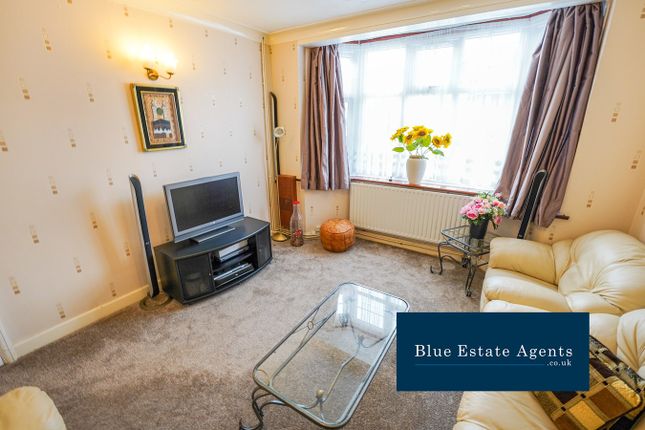 Semi-detached house for sale in Heston Avenue, Hounslow