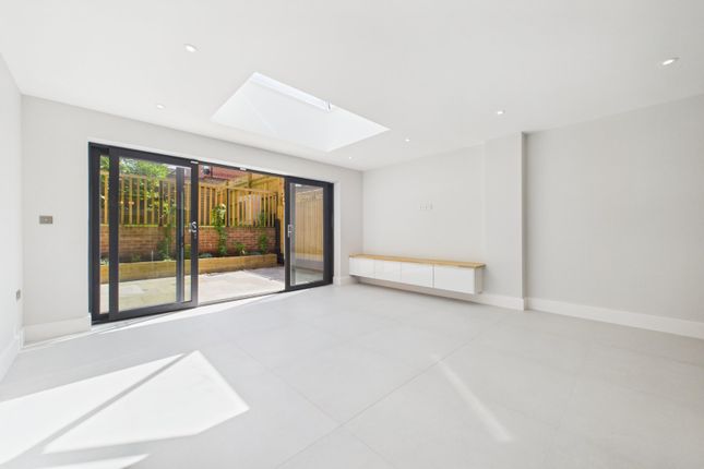 Plot 1, 4, Old Bath Road, Reading photo 4