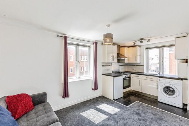Flat 13, 120 North Street, North Street, Bristol photo 3