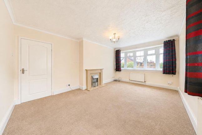 3, Chestnut Drive, Brough photo 2