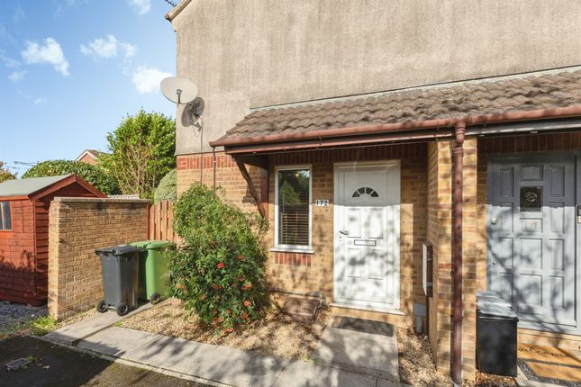 1-bed semi-detached on New Road, Bristol, £205,000