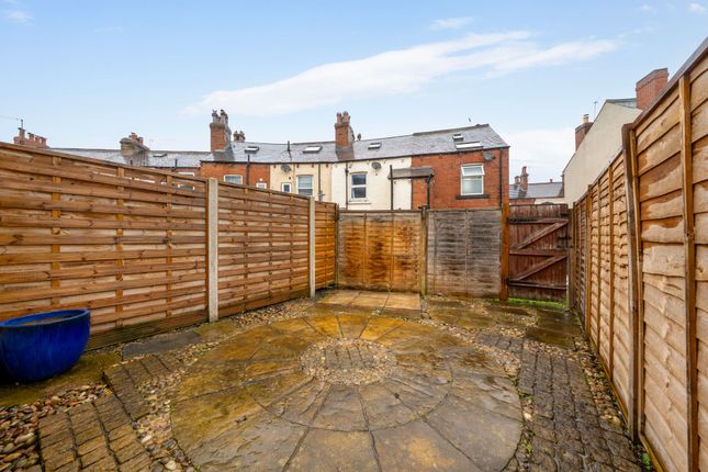 56 Chatsworth Place, Harrogate photo 4
