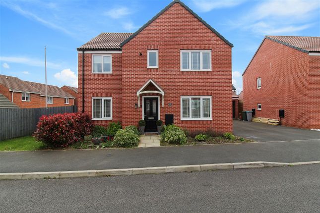 Detached house for sale in First Oak Drive, Clipstone Village, Mansfield