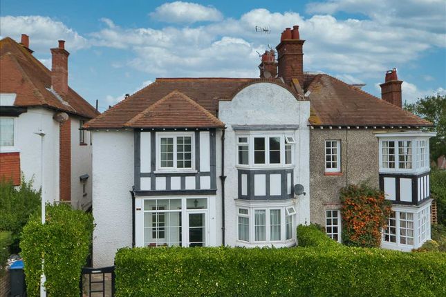 Thumbnail Semi-detached house to rent in Knights Avenue, Broadstairs