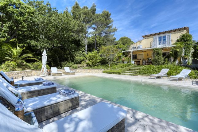 Villa for sale in Gassin, Var, Provence Alpes Cote D'azur, France