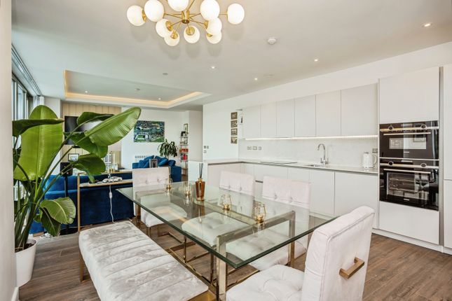 Apartment 60, Waterside Apartments,, Pavilion Road, Nottingham photo 4