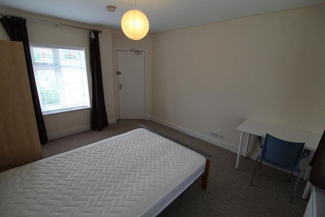 Room to rent in Newmarket Road, Cambridge