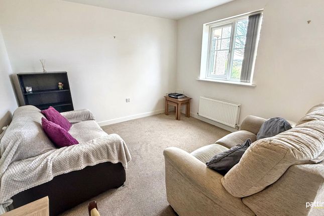 24, Acklington Court, Ashington photo 4