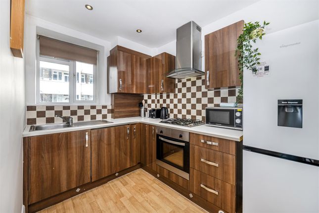34 Angel House, Pentonville Road, London photo 3
