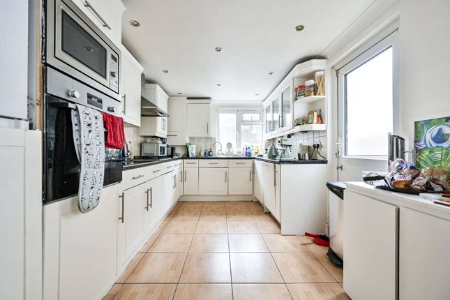 Property to rent in Mendora Road, Fulham, London