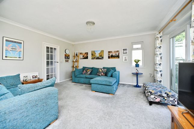 35, Court Ord Road, Brighton photo 2