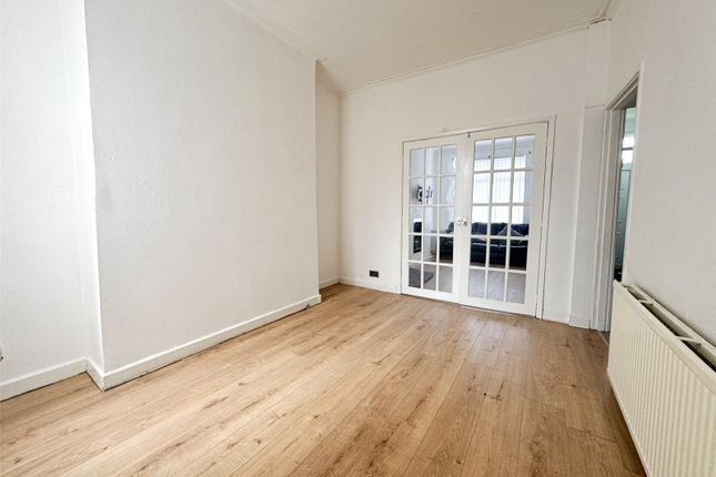 304, Binns Road, Liverpool photo 5