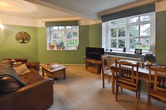 Flat 5 Devon House, Devon House Drive, Bovey Tracey photo 2