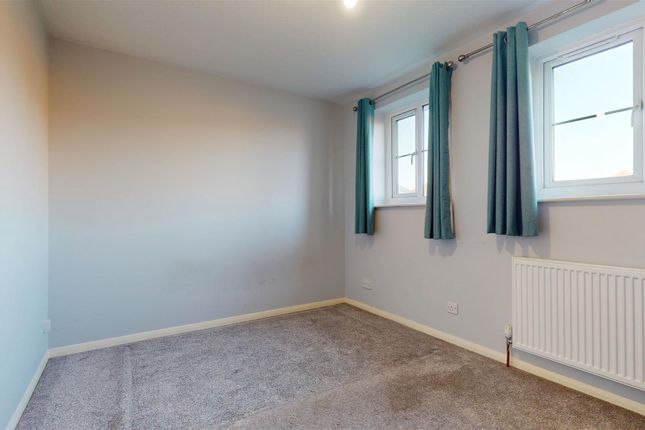 12, Badgers Oak, Milton Keynes photo 5