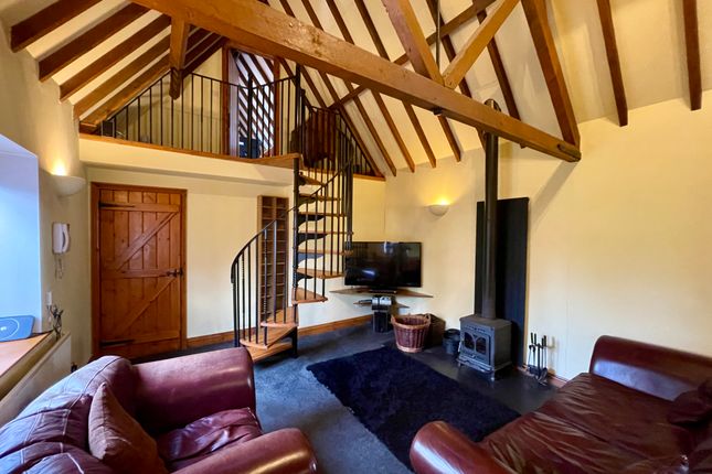 Taylor Barn, Brandon Road, THETFORD photo 3