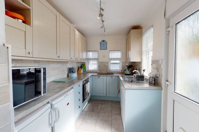 Rydal Mount, Trevanion Road, ST AUSTELL photo 4
