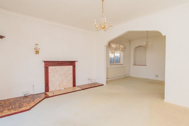 17, Hereford Gardens, Kent photo 3