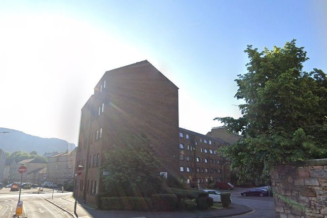 New Johns Place, Edinburgh photo 5