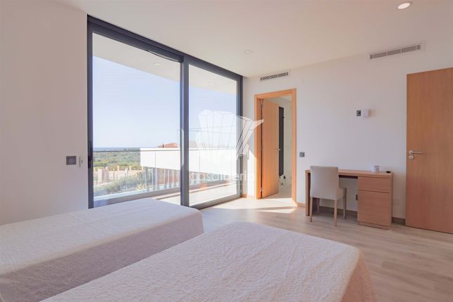 Detached house for sale in Carvoeiro, Estômbar E Parchal, Lagoa Algarve