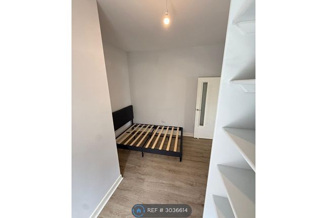 Woodview Terrace, Leeds photo 4