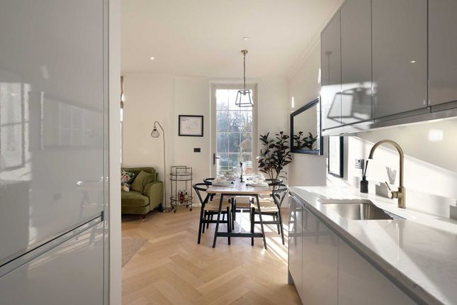 Apartment 22, Westhorpe House,, Westhorpe Park, Buckinghamshire photo 4