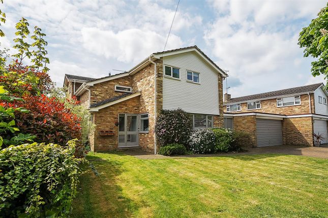 Thumbnail Detached house for sale in Poplars Grove, Maidenhead