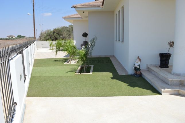 Detached house for sale in Xylofagou, Cyprus