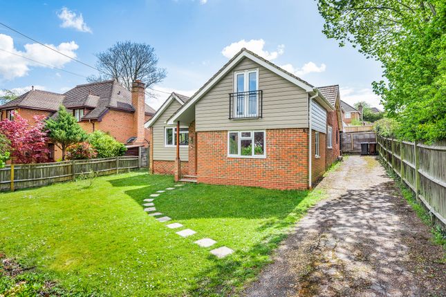 4 bed detached bungalow to rent in Hookpit Farm Lane, Kings Worthy, Winchester SO23