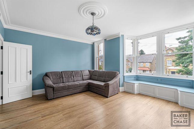 First Floor Flat, 18, Gordon Hill, Enfield photo 4