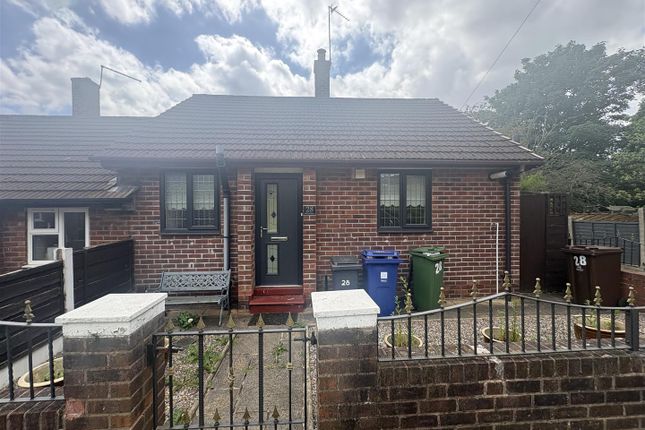 1-bed house on 28, Bedford Avenue, Hyde, £875/mo