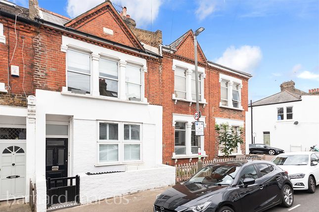 Thumbnail Flat for sale in Dagnan Road, London