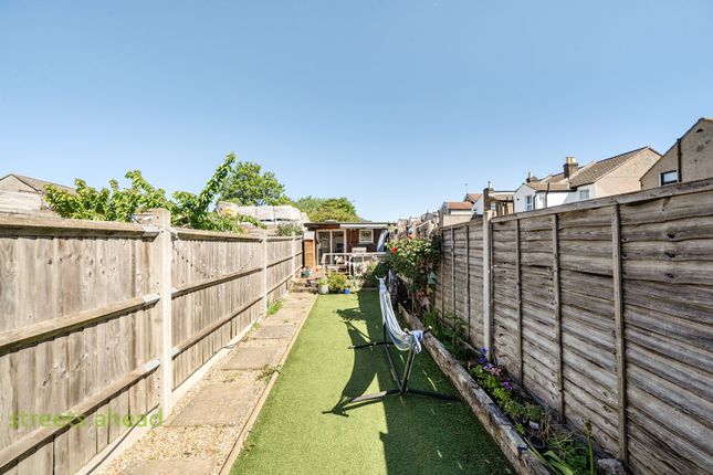 144, Canterbury Road, Croydon photo 4