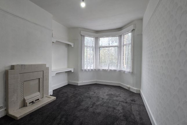 9, Navarre Road, London photo 5