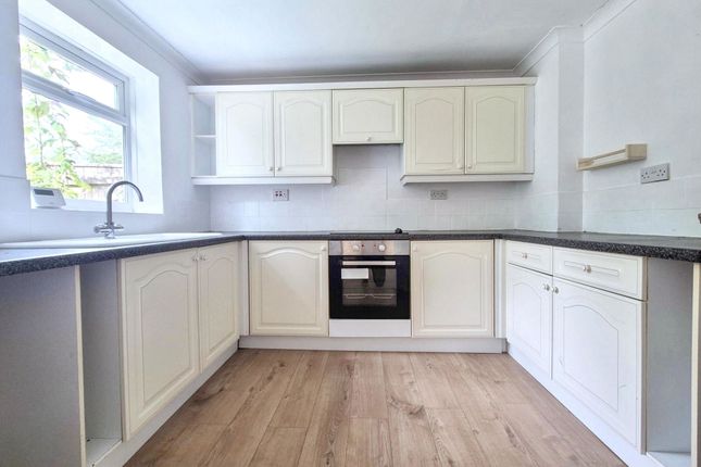 2, Agincourt, Hebburn photo 2
