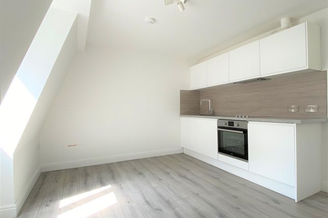 Studio to rent in Howard Place, Brighton