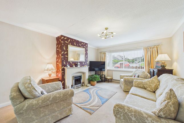 13 Churchill Drive, Whitehaven photo 2