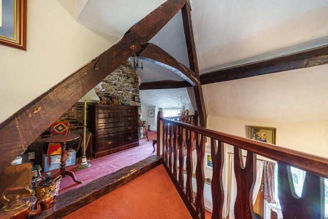 Cottage for sale in Church Enstone, Oxfordshire