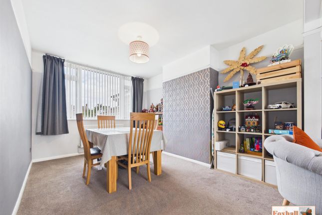 123, Cedarcroft Road, Ipswich photo 4