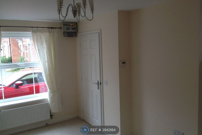 Drovers Close, Uttoxeter photo 4