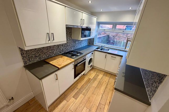 25, Normanby Street, Swinton photo 2