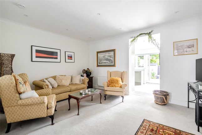66, Kings Road, Surbiton photo 2